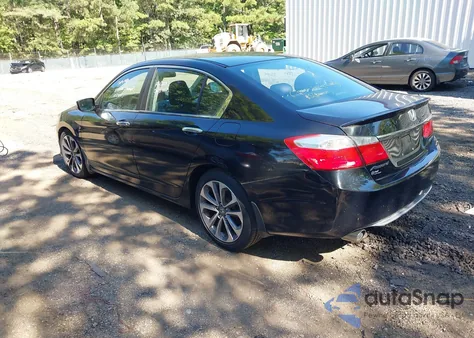 2015 Honda Accord Sport z USA, uszkodzony, nr VIN 1HGCR2F5XFA054220